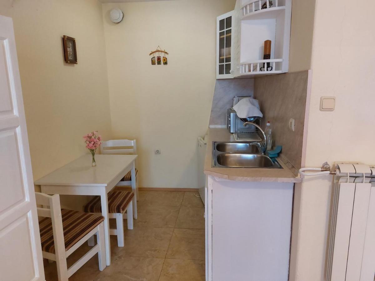 Primorski Briz Guest House Primorsko Bagian luar foto